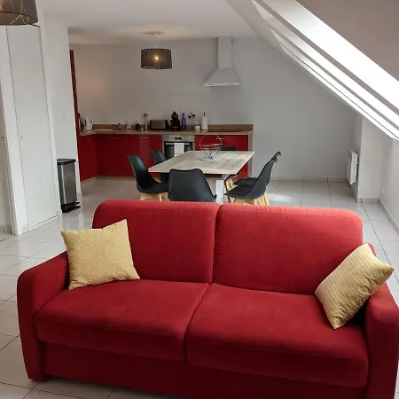 T2 Lumineux A Perros-guirec, Plein Centre-ville Апартаменты